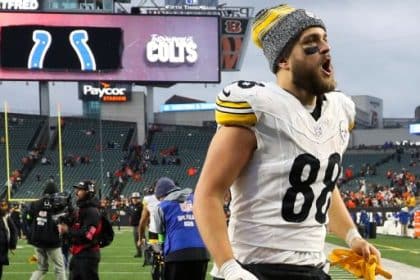 Pat Freiermuth teaches tight end master class on Steelers' big offensive day