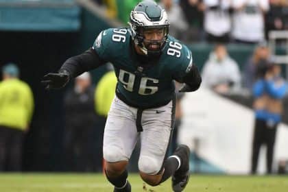 Texans claim Eagles DE Barnett from off waivers