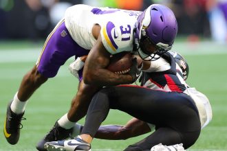 Vikings RB Akers has torn Achilles, MRI confirms
