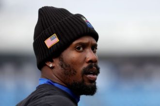 Bills' Miller declines comment on assault charge