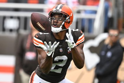 Browns WR Cooper clears concussion protocol
