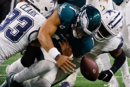 Can the Eagles avoid a collapse? From red zone problems to third-down defense, here's what they must fix