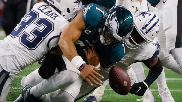 Can the Eagles avoid a collapse? From red zone problems to third-down defense, here's what they must fix