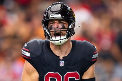 Cards waive Ertz; TE asked to be cut, per sources