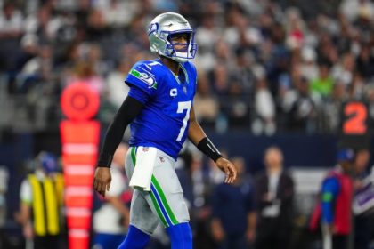 Carroll indicates Seattle QB Smith game-time call