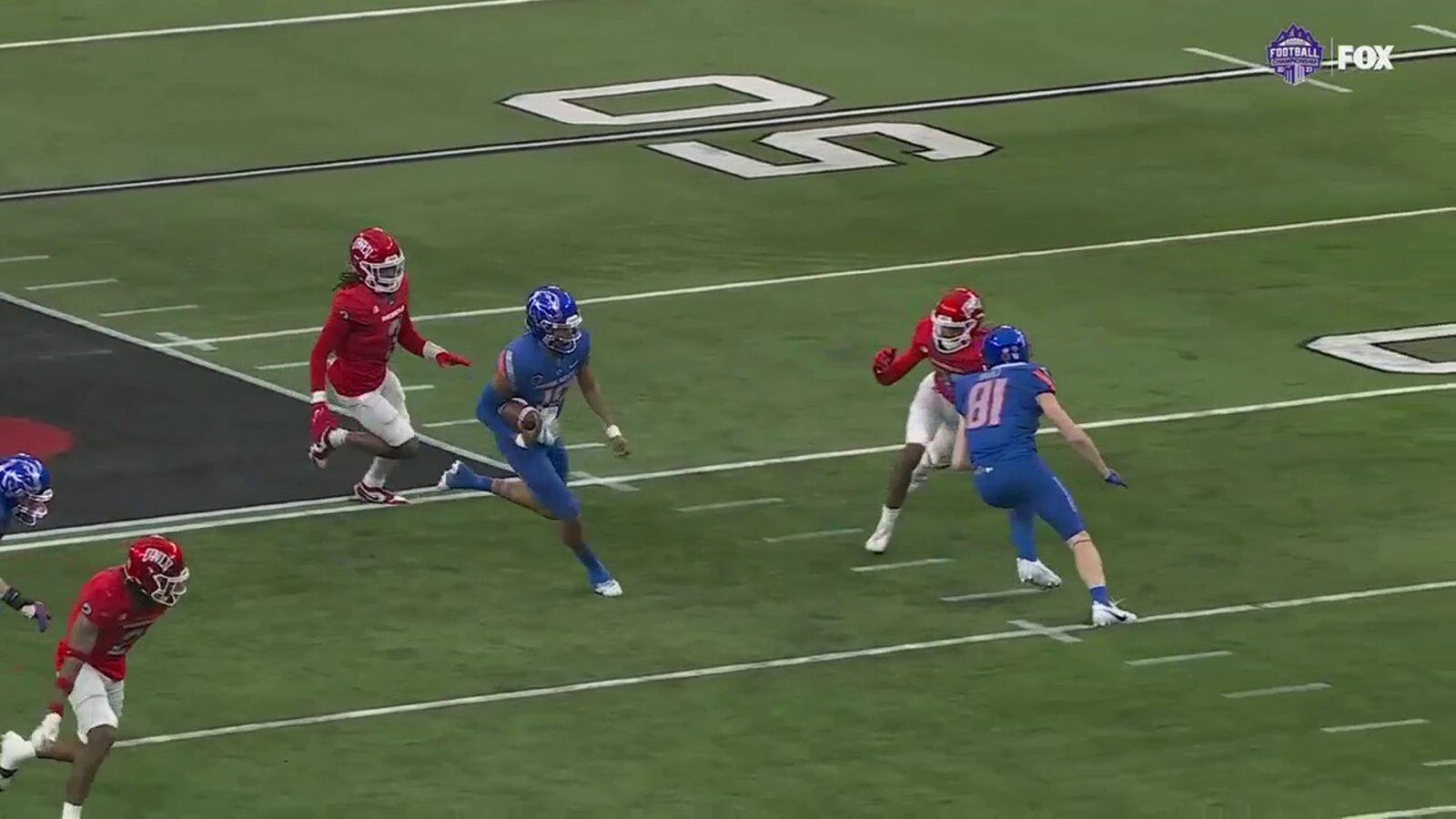 Taylen Green rushed 70 yards for TD, extending Boise State's lead vs. UNLV