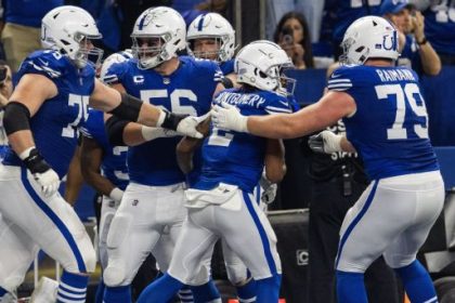 Colts strengthen playoff position with win over reeling Steelers