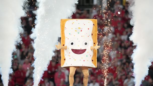 Edible Pop-Tarts Bowl mascot among top bowl season food celebrations