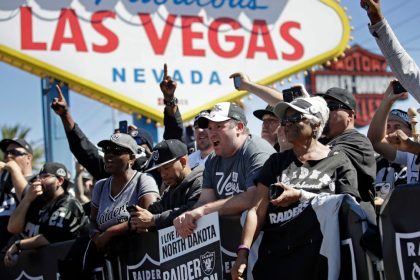 Goodell praises Vegas as new 'Sports Town USA'