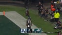 Jalen Hurts connects with DeVonta Smith on a 36-yard TD pass, extending Eagles' lead vs. Giants