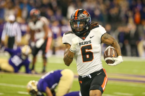 Oregon St. RB Martinez reinstated from DUII ban