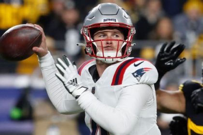Patriots exorcise offensive demons, hang on for road win vs. Steelers