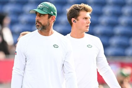 Rodgers defends Wilson, scolds Jets for leaks