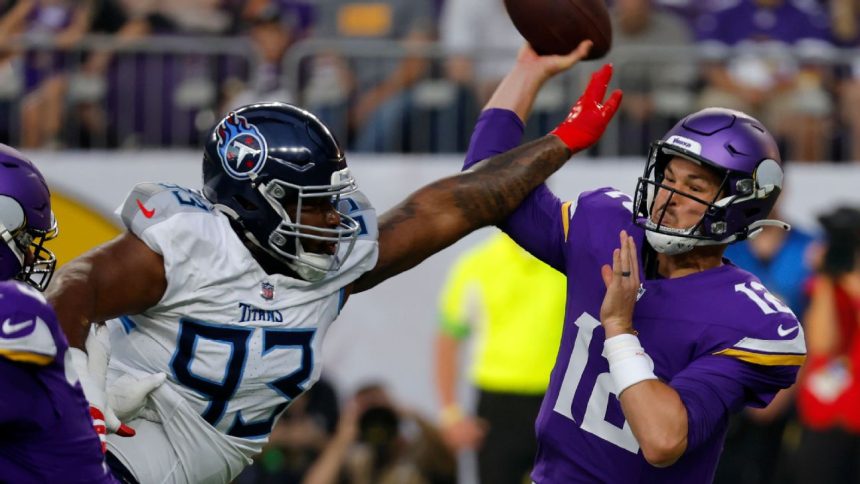 Source: Titans cut DT after poor effort, attitude