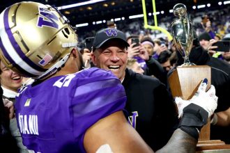 Top dog: Huskies' DeBoer named AP's best coach