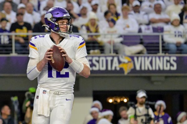 Vikes' Mullens on benching: 'I totally understand'