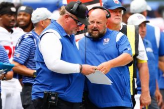 Giants will choose between retool and overhaul when it comes to new DC