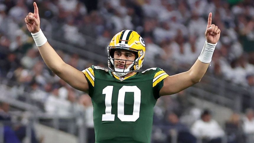 Packers shock Cowboys, set to face 49ers in divisional round