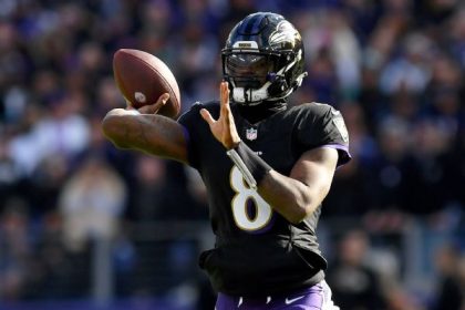 Ravens to sit MVP favorite Jackson vs. Steelers