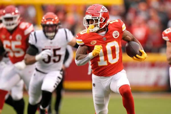 Source: Chiefs RB Pacheco to play vs. Ravens