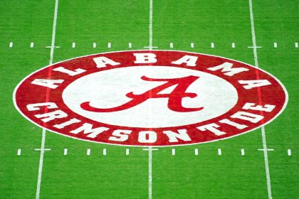Tide turn: No. 9 recruit recommits to Alabama