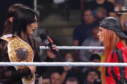 Becky Lynch squashed by Nia Jax after coming at Rhea Ripley, Dirty Dom | WWE on FOX