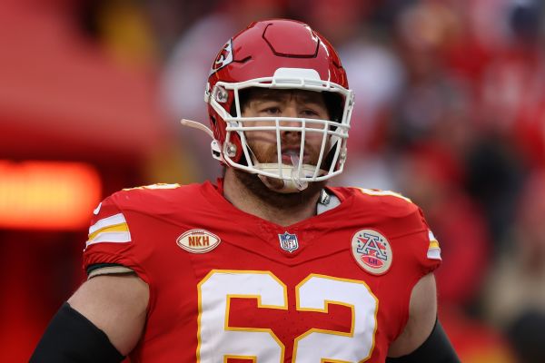 Chiefs LG Thuney out for SB with pectoral injury