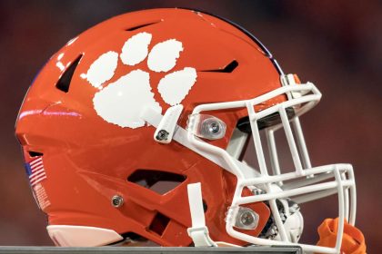 Clemson reinstates DT after gun charge dropped