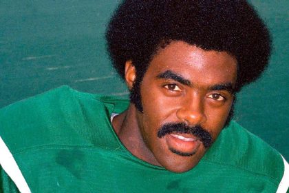 Former Jets TE, Pro Bowler Caster dies at 75