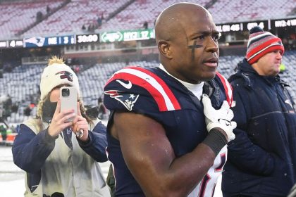 Pats' Slater, 10-time Pro Bowler, retires from NFL