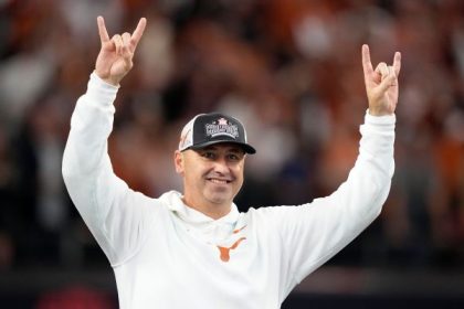 Texas set to approve extension, raise for Sark