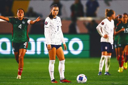 USWNT stunned by Mexico in W Gold Cup group stage finale