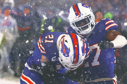 Bills reportedly releasing star DBs Jordan Poyer, Tre'Davious White; restructuring LB Von Miller's contract