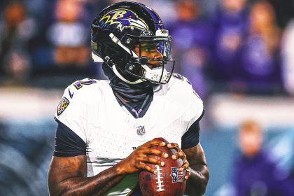 Browns sign ex-Ravens QB Tyler Huntley to provide more depth behind Deshaun Watson