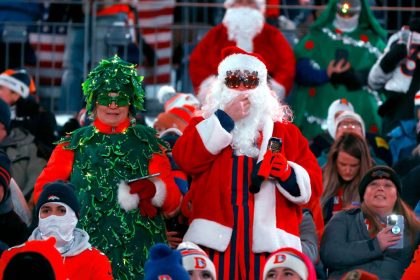 NFL to play 2 games on Christmas Wednesday