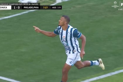 Pachuca takes a 1-0 lead vs. Philadelphia after Salomon Rondon's penalty kick goal in 7'