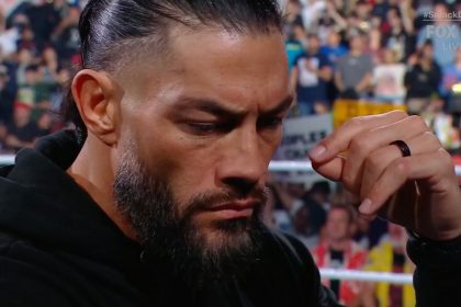 Roman Reigns tries to leave SmackDown before The Rock shows up | WWE on FOX