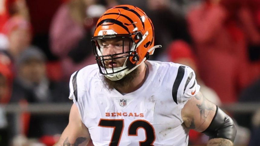 Source: Ex-Bengals OT Williams signing with Cards