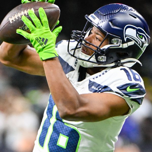 Source: Lockett restructures deal with Seahawks