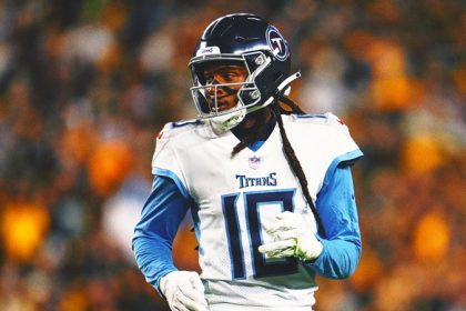 Titans' DeAndre Hopkins: Bengals WRs told me I'd 'love' Brian Callahan's offense