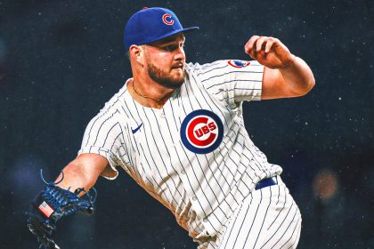 Cubs reliever forced to change glove because of white in American flag patch