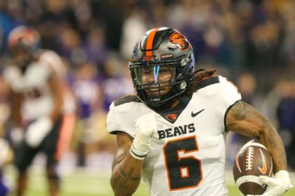 Ex-Beavers star RB Martinez to join Hurricanes