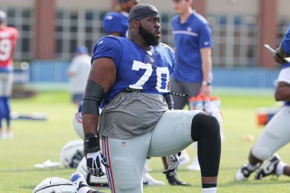 Former Giants OL Cunningham dies at age 28