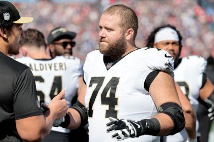 Hurst retires, leaving Saints in bind before draft