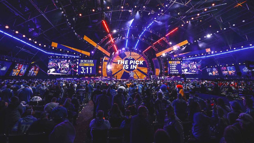 NFL sets draft attendance record, with more than 700,000 fans flooding to Detroit