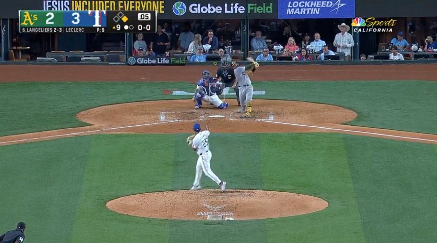 Shea Langeliers cranks his THIRD HOMER of the game, solidifying the Athletics' win over the Rangers