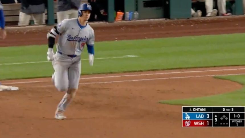 Shohei Ohtani smashes a solo home run, extending the Dodgers' lead vs. the Nationals