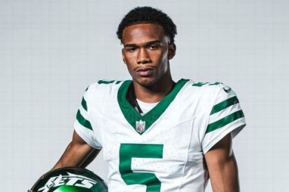 'We work for the fans': Jets reveal their new trio of Legacy Collection uniforms