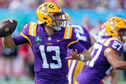 Betting buzz: LSU opens as big favorite over USC for CFB Week 1