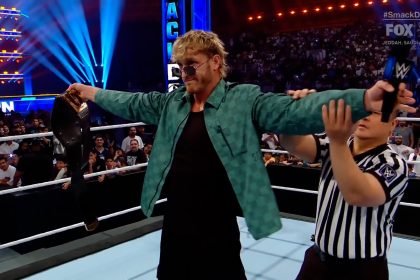 Cody Rhodes demands Logan Paul be checked for brass knuckles in Saudi Arabia | WWE on FOX